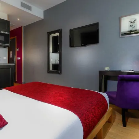 Ambre Hotel Paris