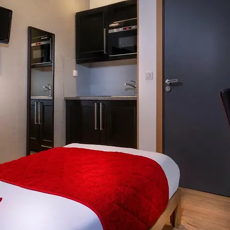 Ambre Hotel 3*